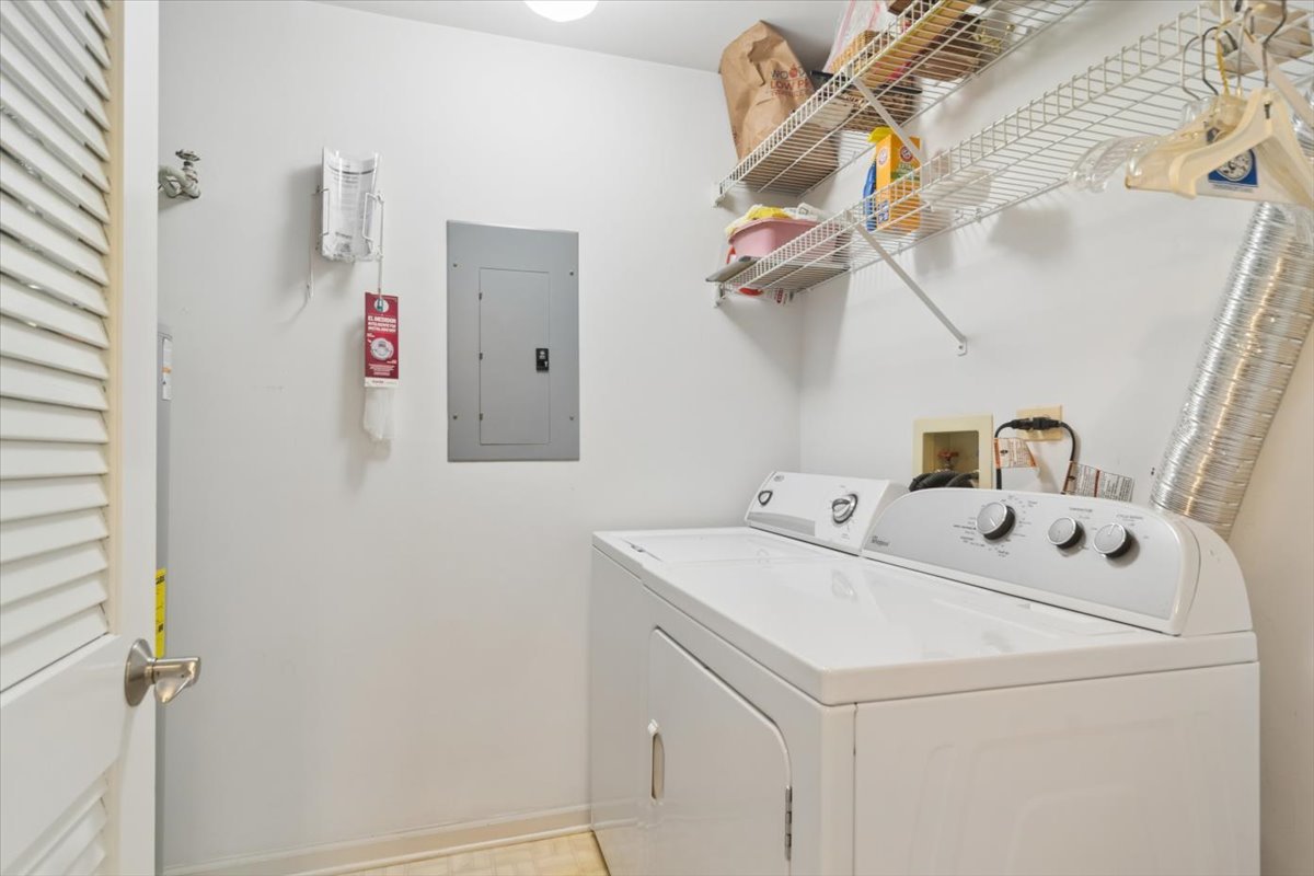 501 Grosse Pointe Circle Property Photo 12
