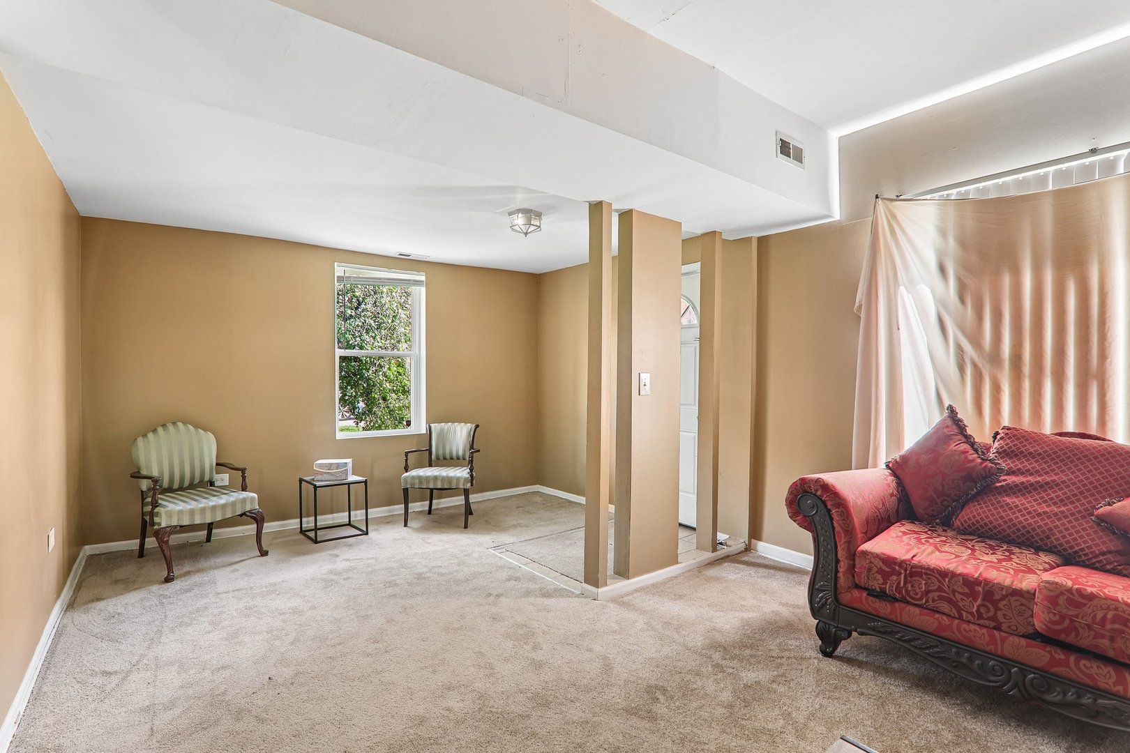 14248 Honore Avenue Property Photo 3