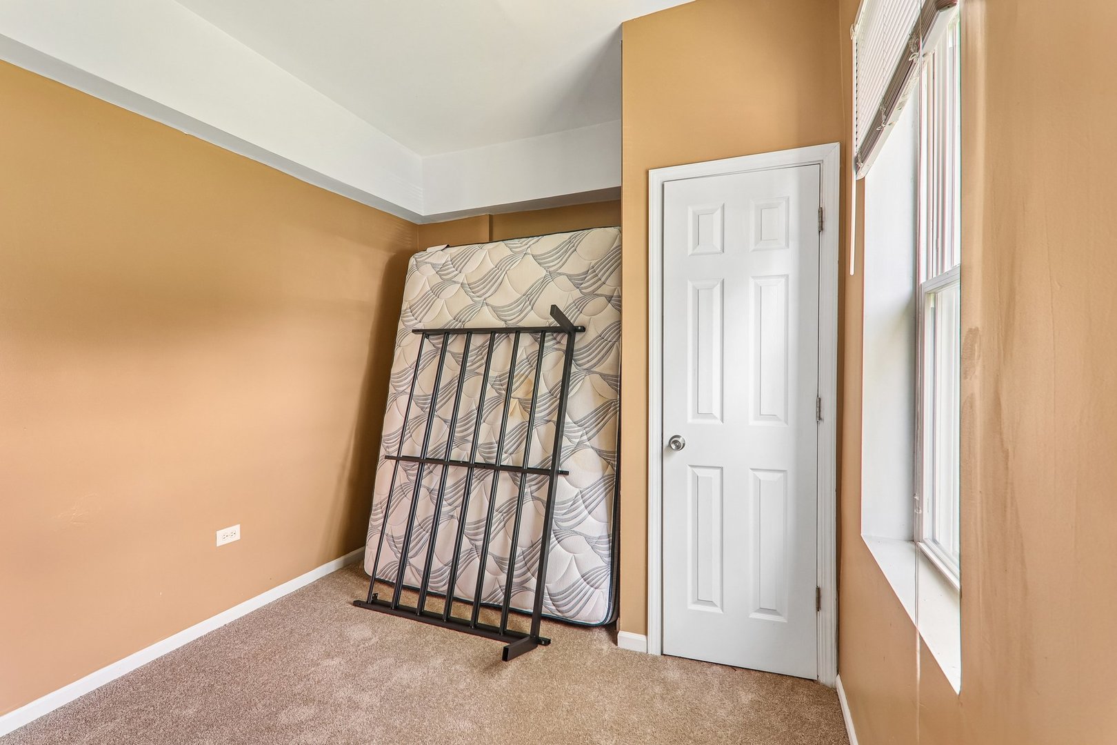 14248 Honore Avenue Property Photo 9