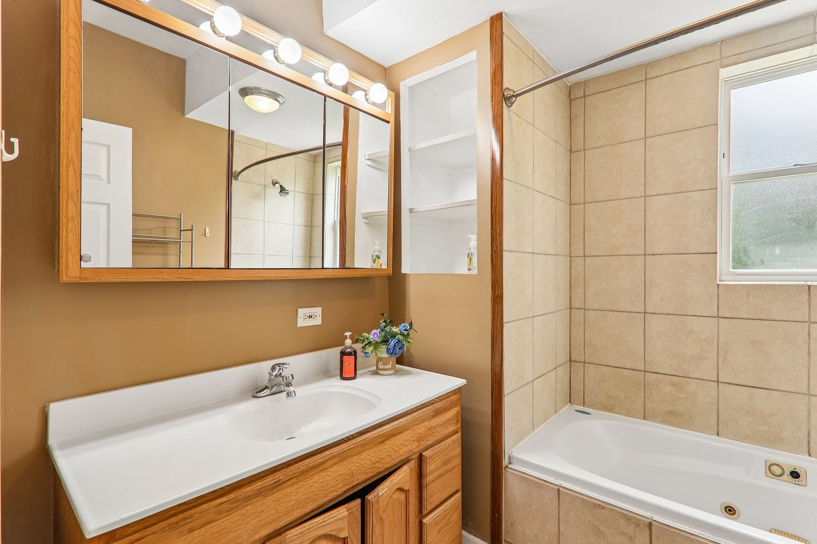 14248 Honore Avenue Property Photo 14