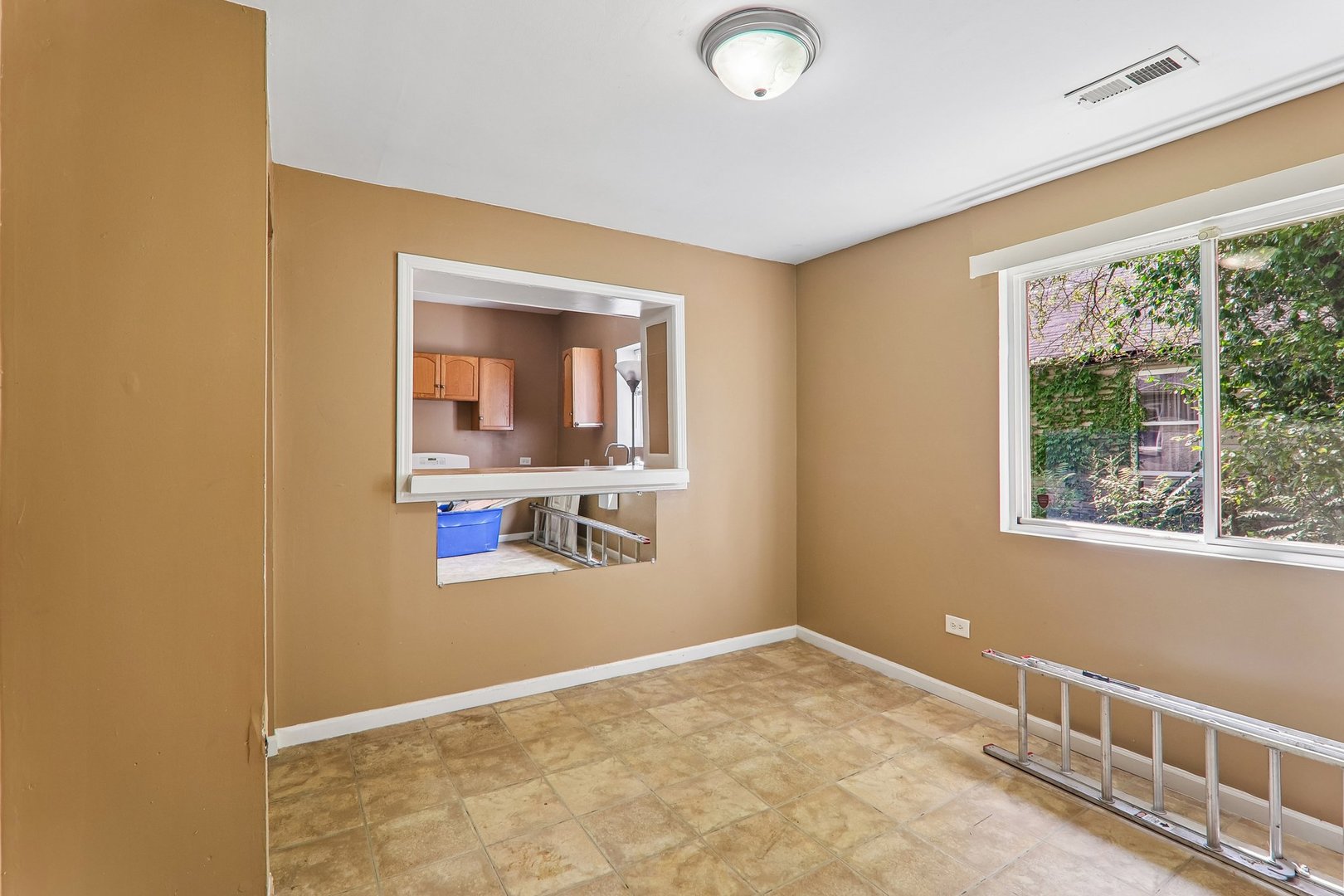 14248 Honore Avenue Property Photo 18