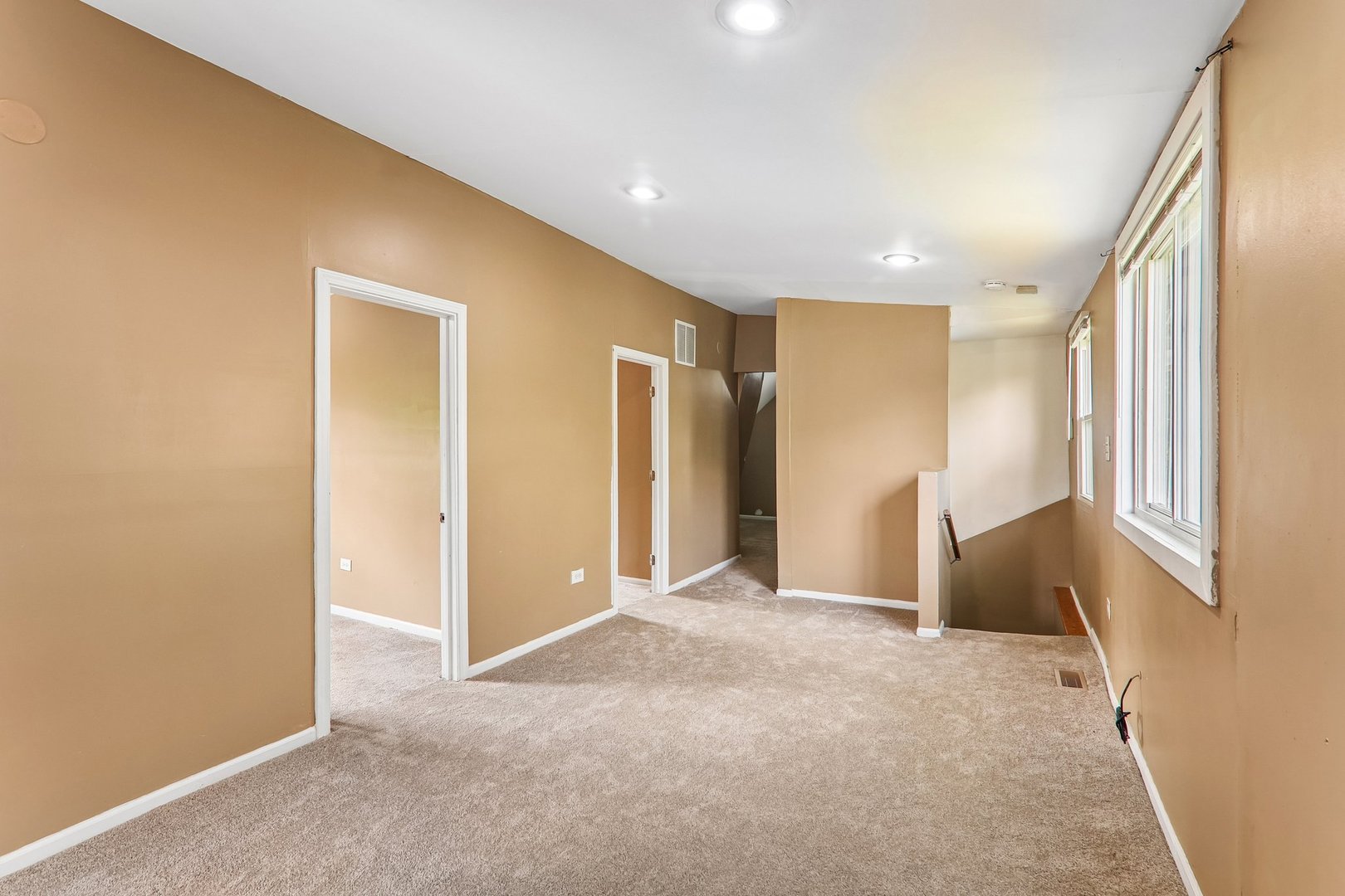 14248 Honore Avenue Property Photo 21
