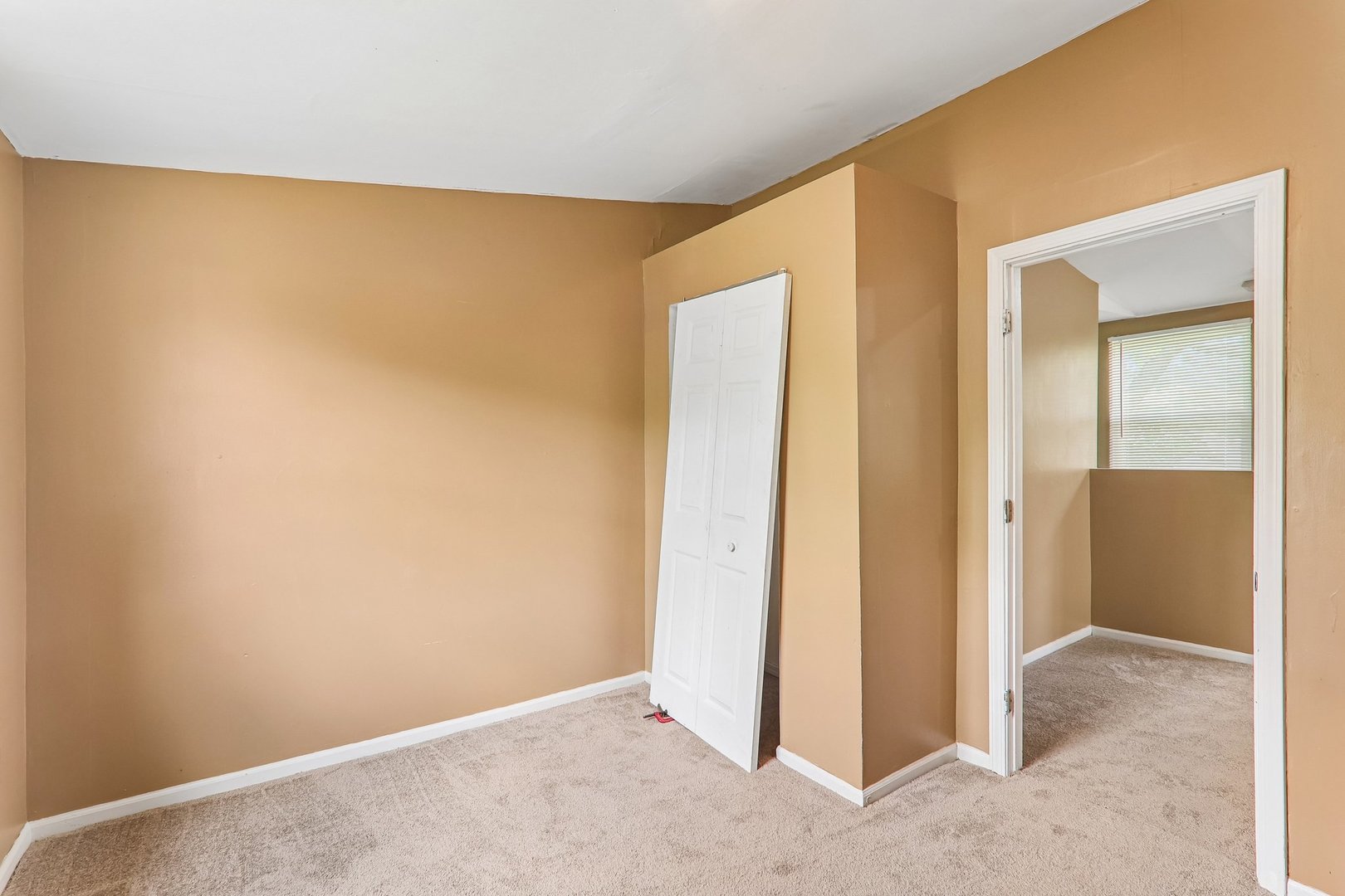 14248 Honore Avenue Property Photo 28
