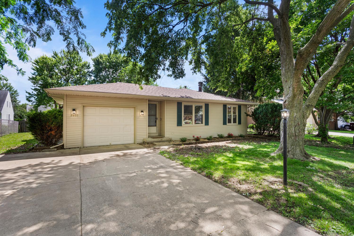 2805 Clayton Boulevard Property Photo 1