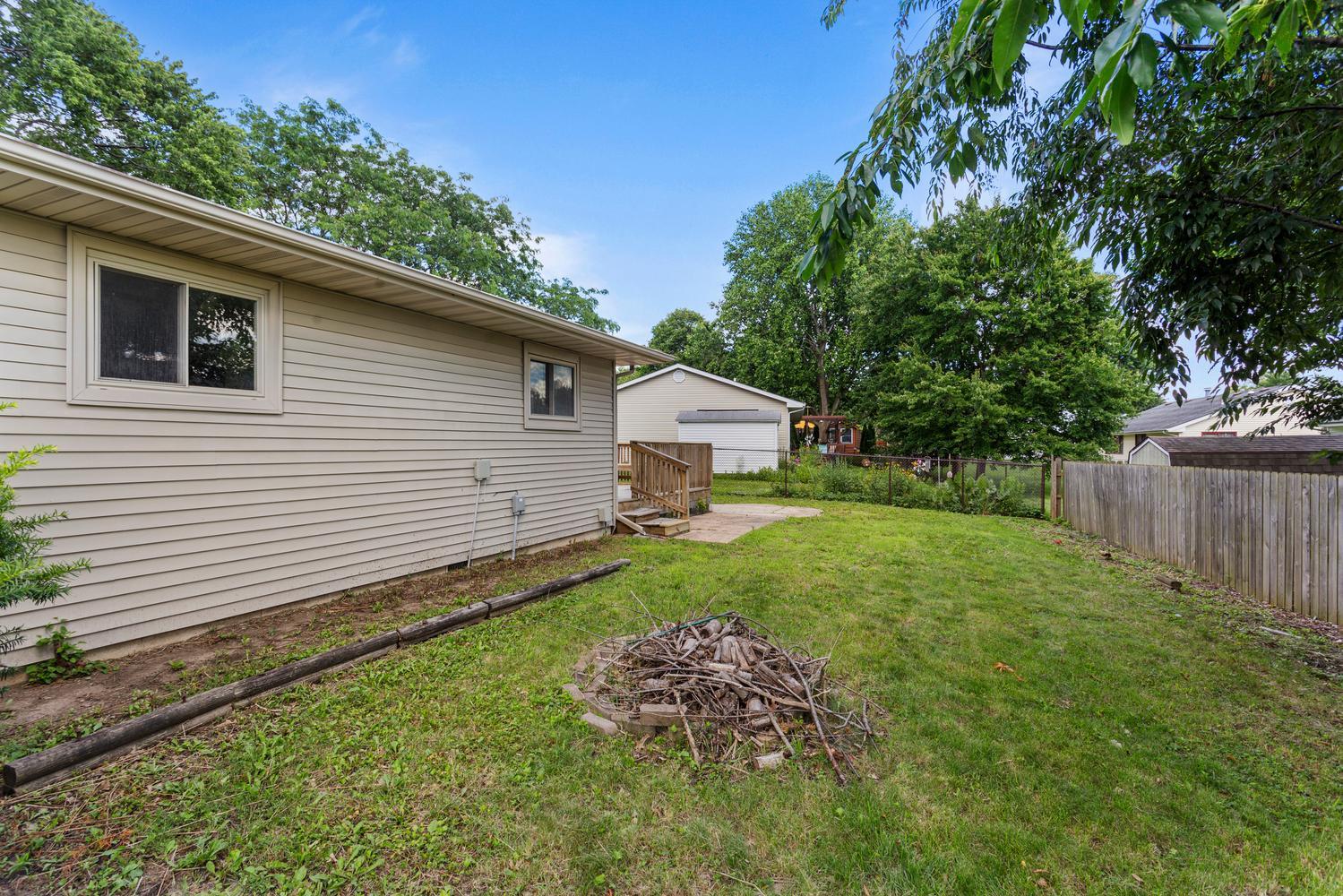 2805 Clayton Boulevard Property Photo 6