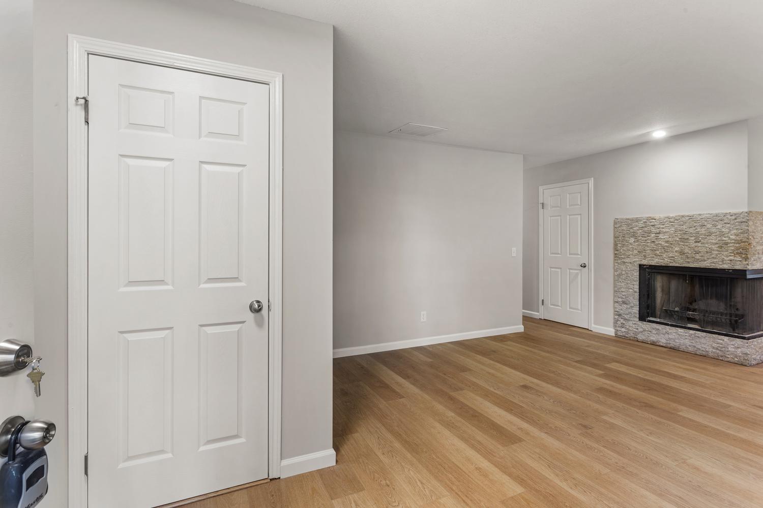 2805 Clayton Boulevard Property Photo 12