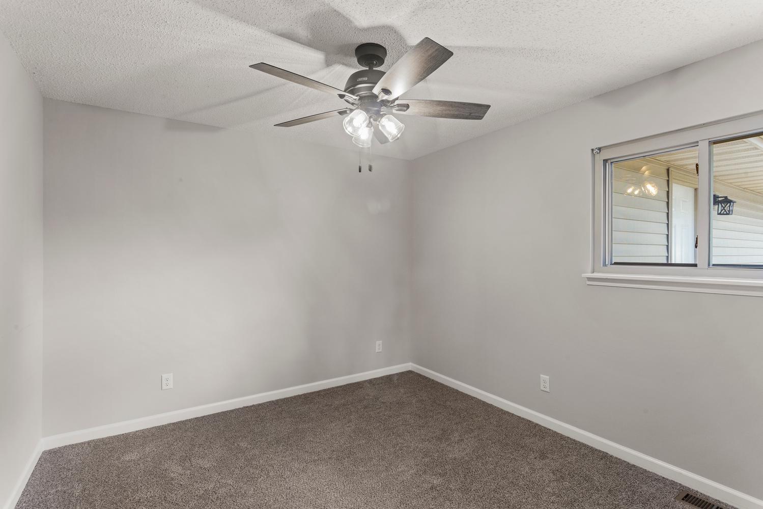 2805 Clayton Boulevard Property Photo 23