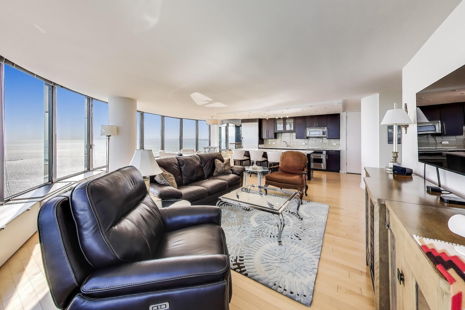 505 N Lake Shore Drive 6206 Property Photo 5