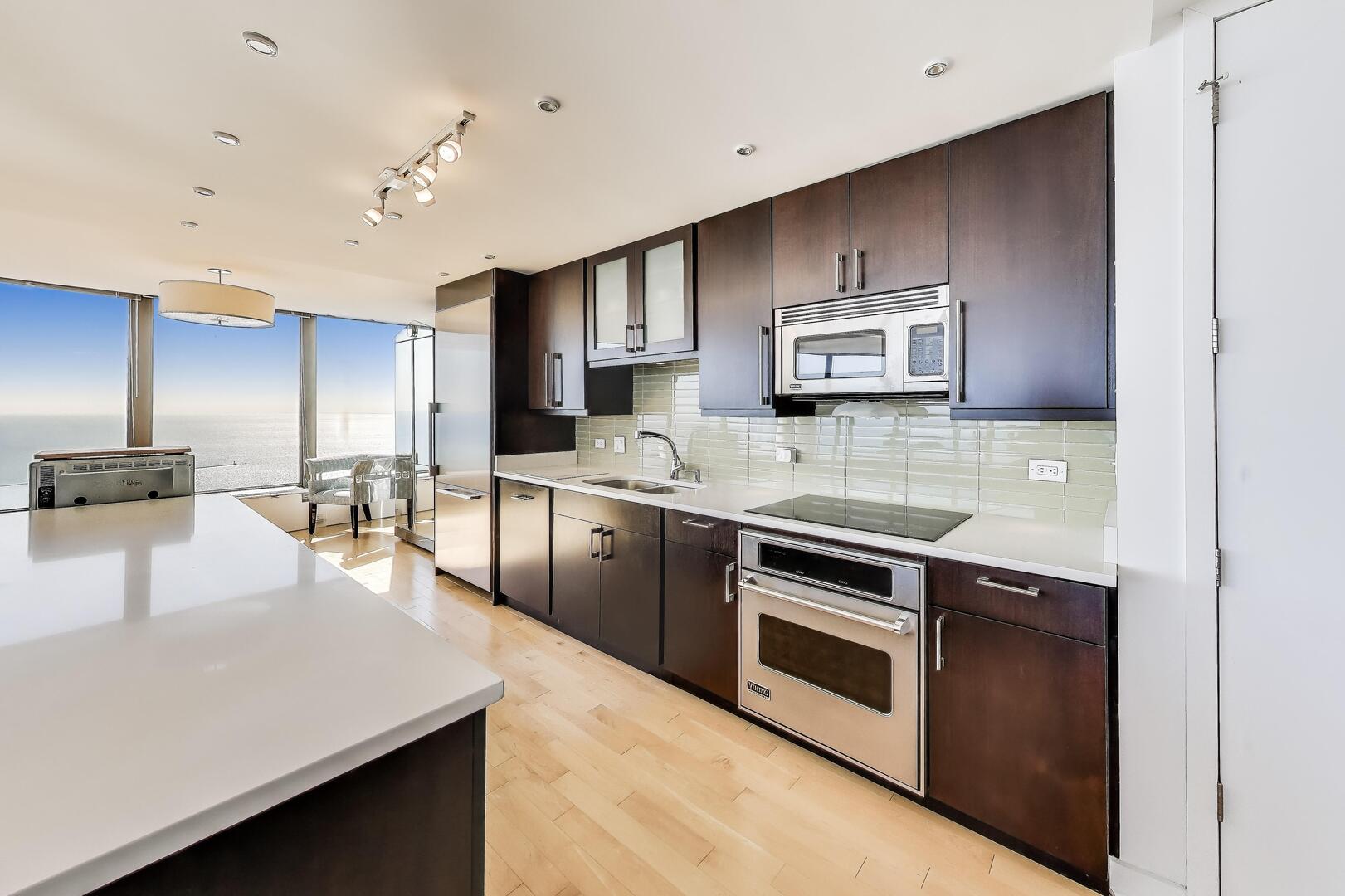 505 N Lake Shore Drive 6206 Property Photo 15