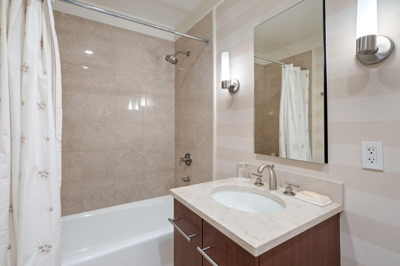 401 N Wabash Avenue 55f Property Photo 19