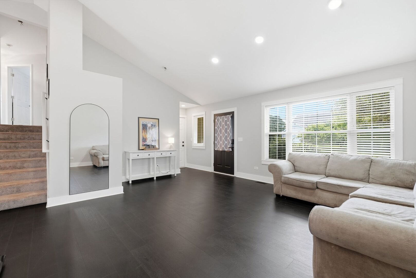8101 Limestone Court Property Photo 4