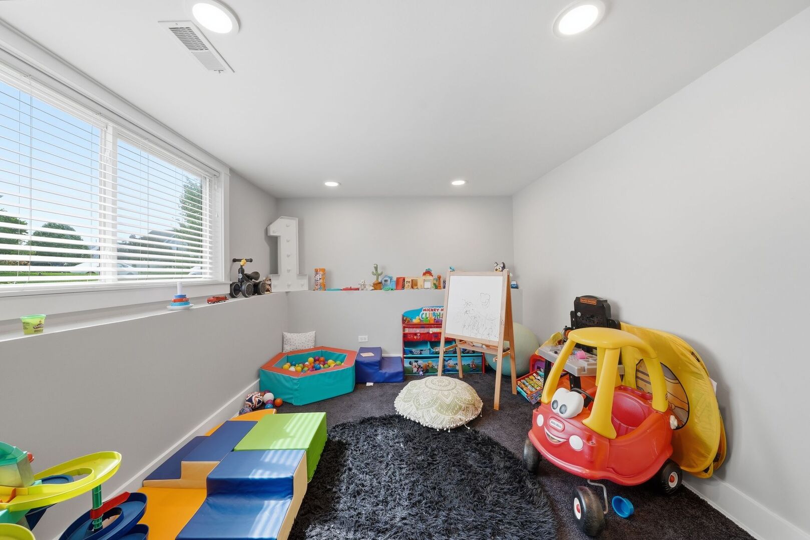8101 Limestone Court Property Photo 13