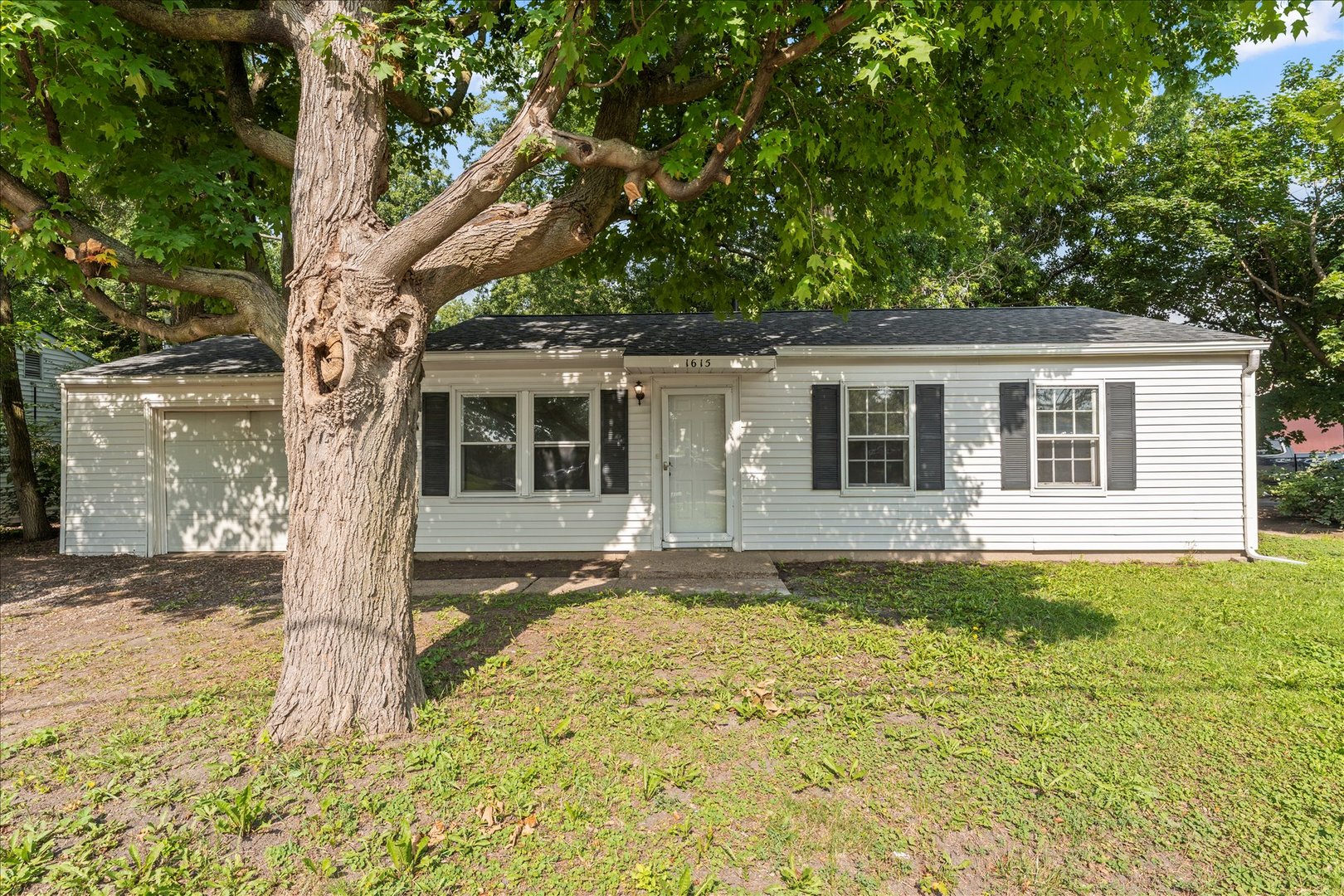 1615 S Mattis Avenue Property Photo 1