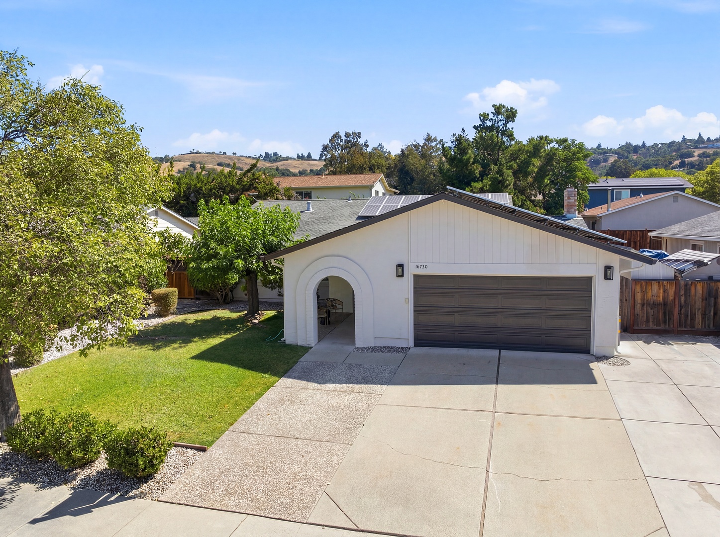 16730 Sorrel Way Property Photo 1