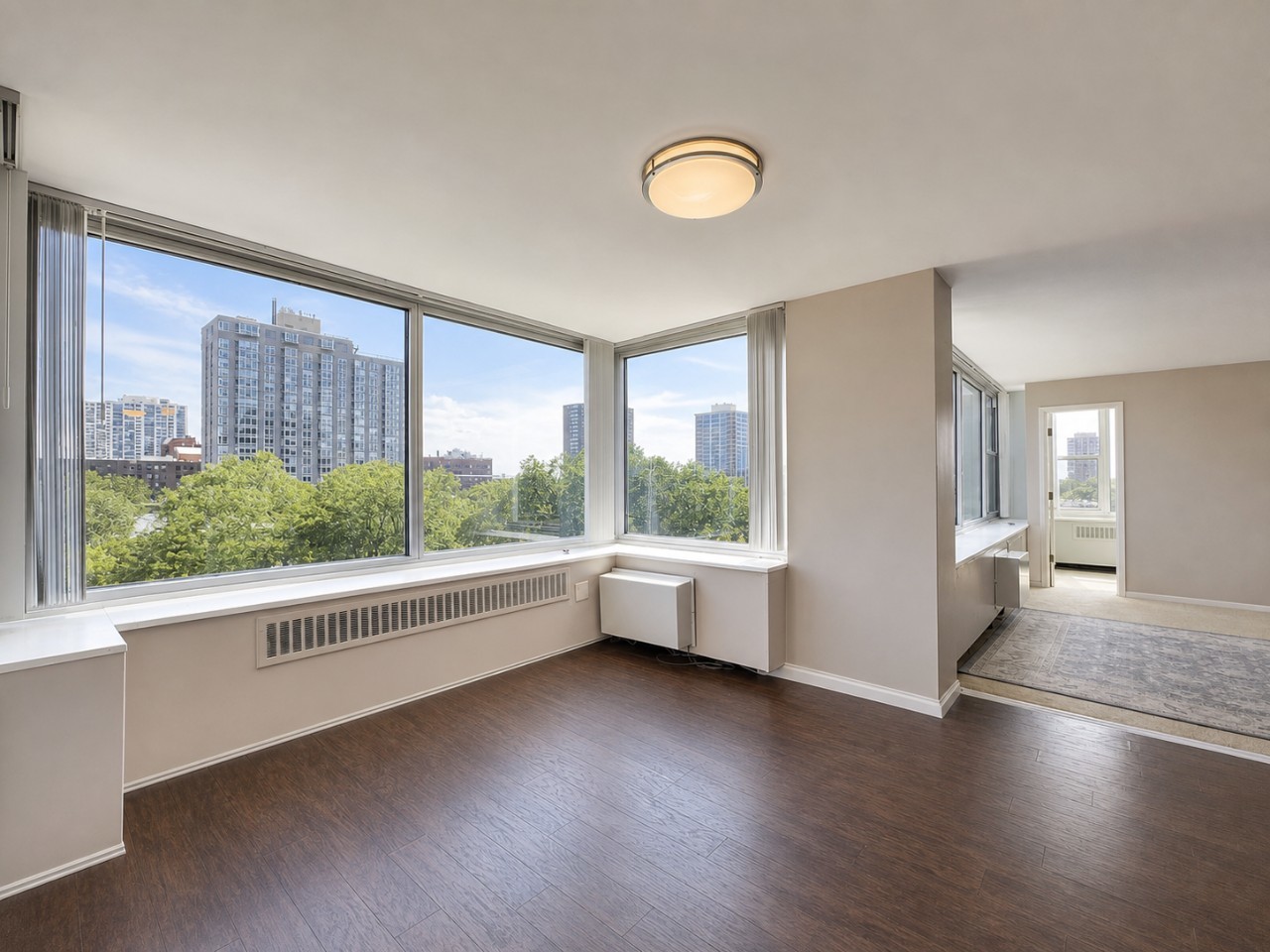 4250 N Marine Drive 716 Property Photo 15