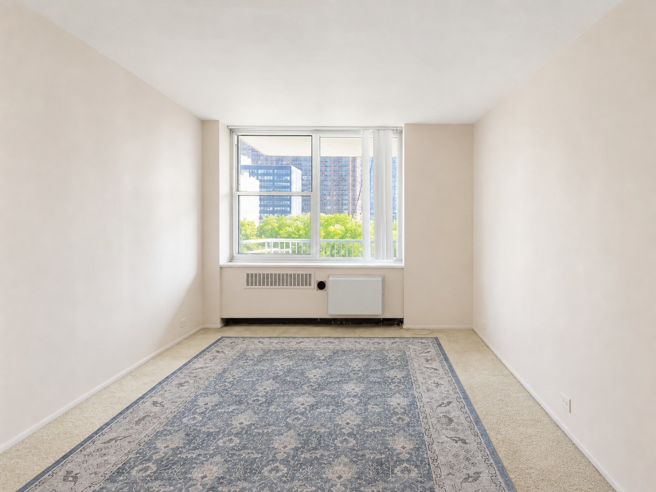 4250 N Marine Drive 716 Property Photo 24