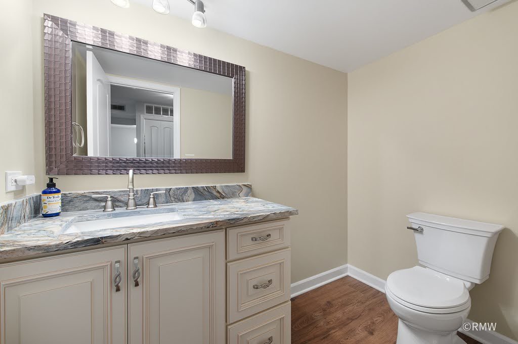 467 Hiawatha Trail 106 Property Photo 10