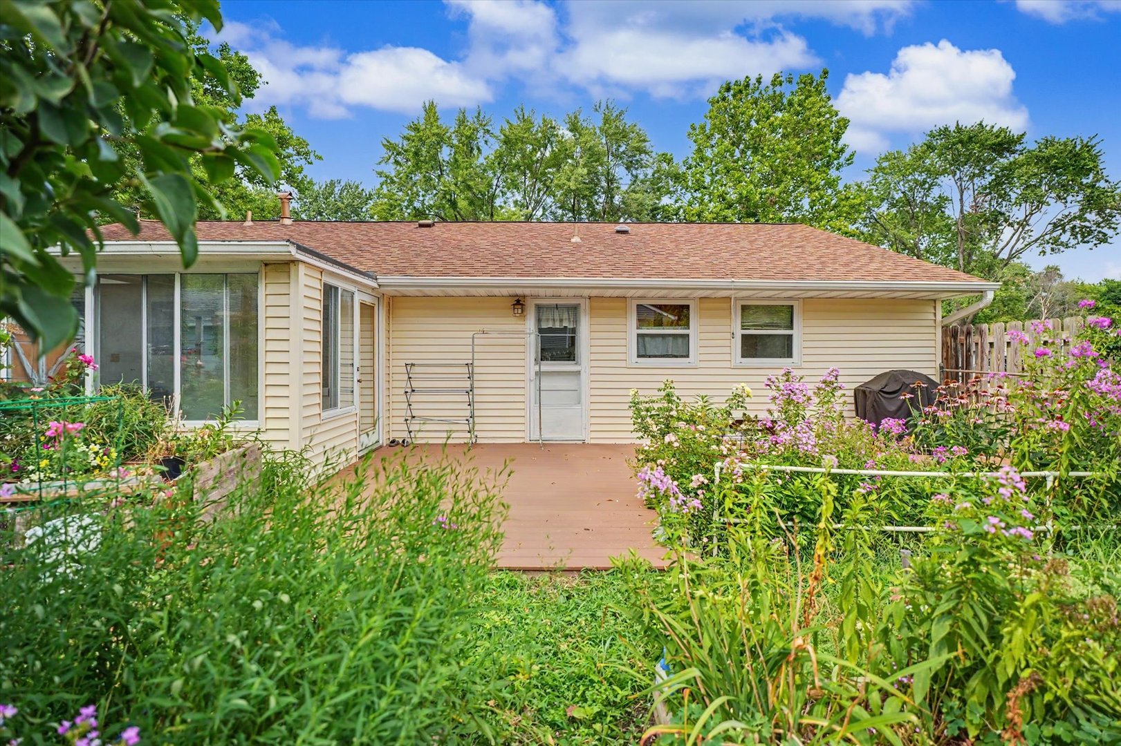 2601 Sheridan Drive Property Photo 34