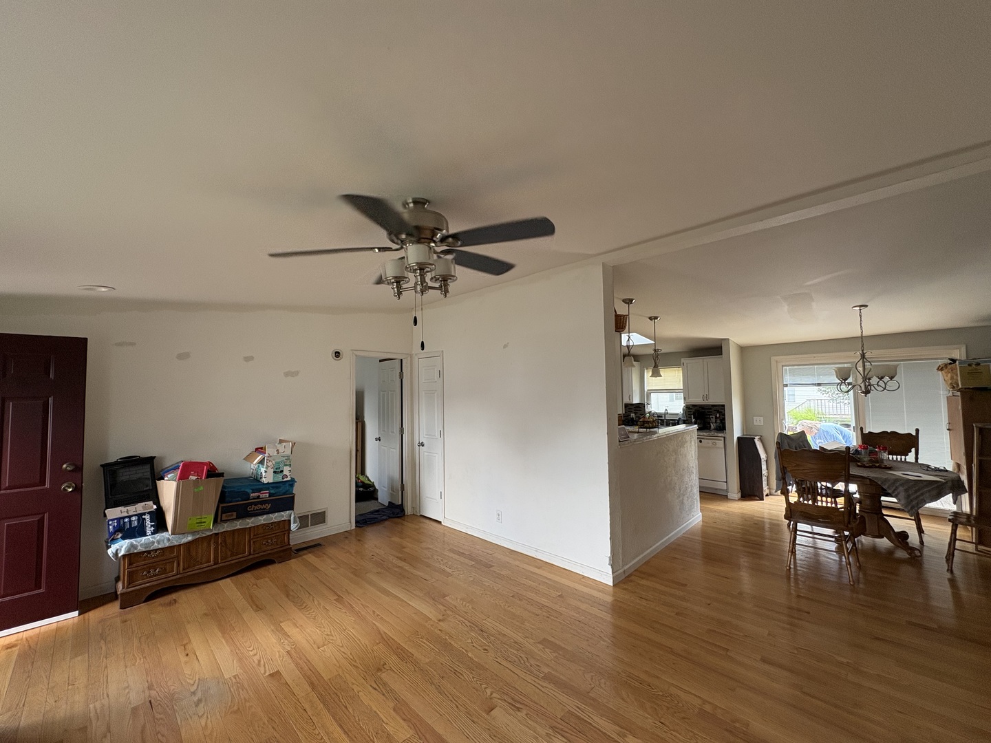 127 Cardinal Lane Property Photo 2