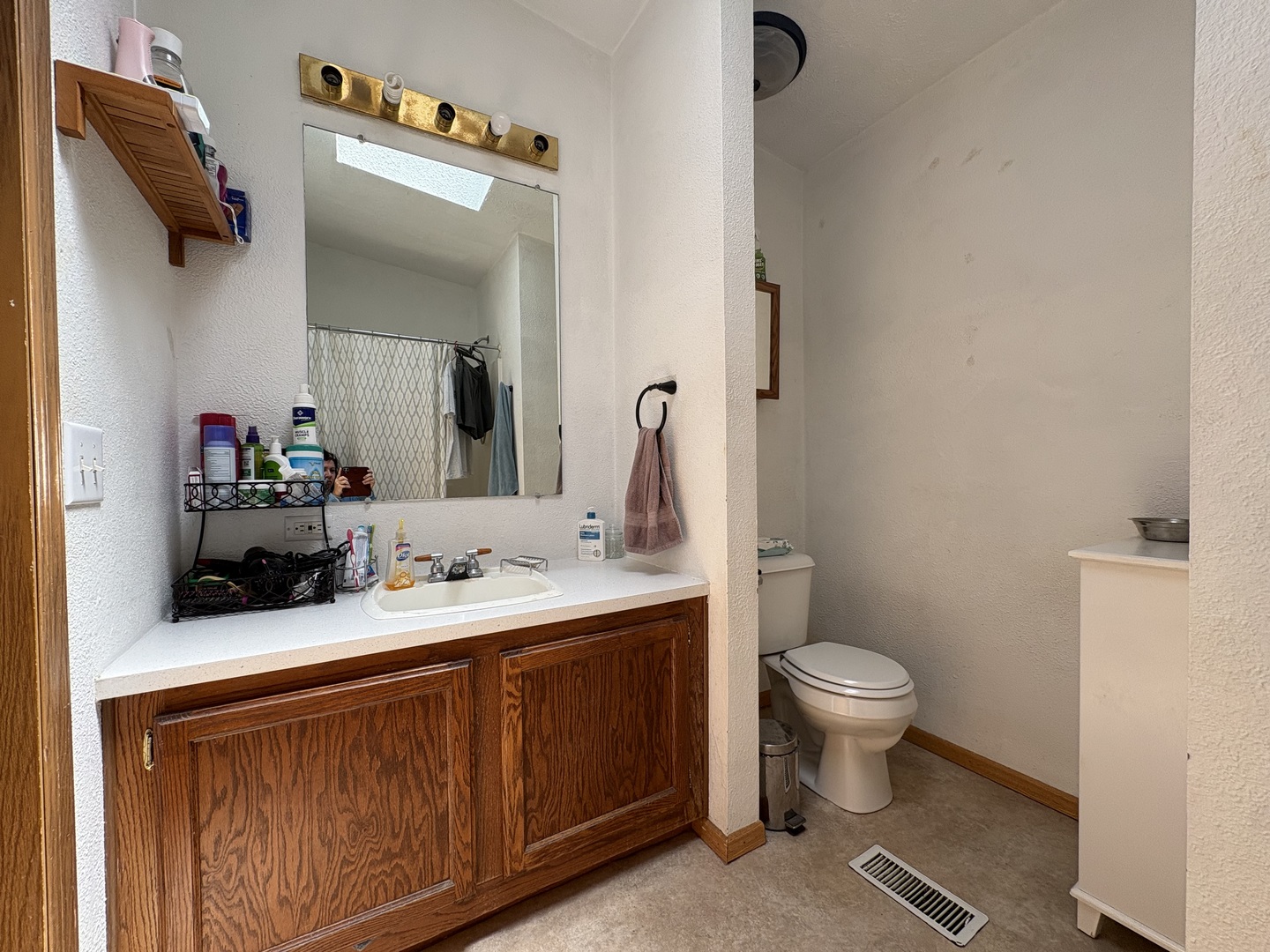 127 Cardinal Lane Property Photo 9