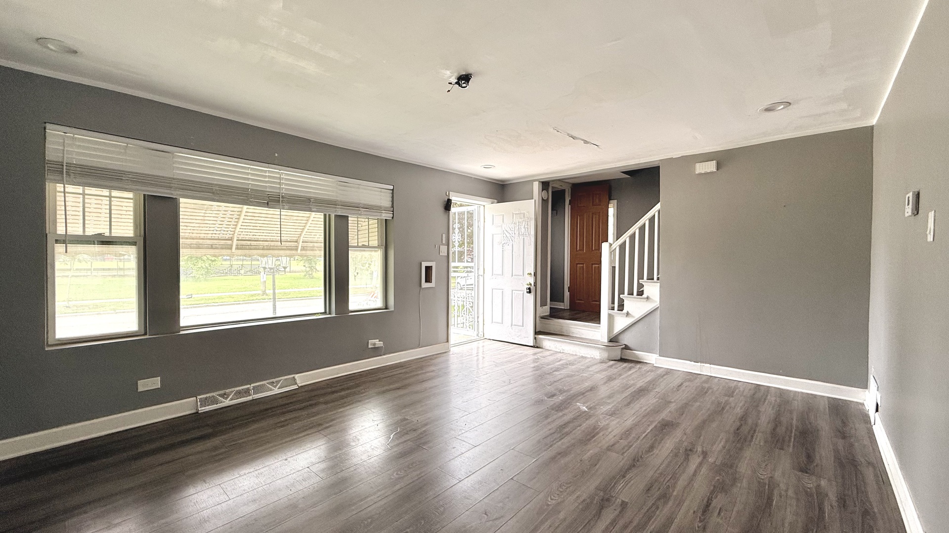 10649 S Sangamon Street Property Photo 3