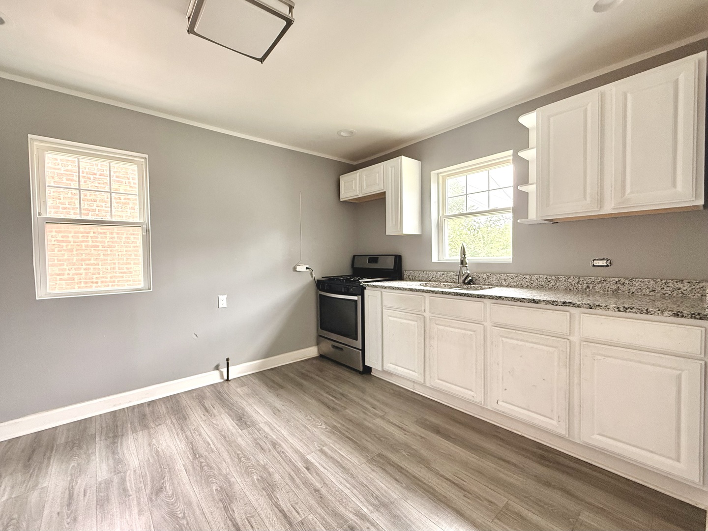 10649 S Sangamon Street Property Photo 5