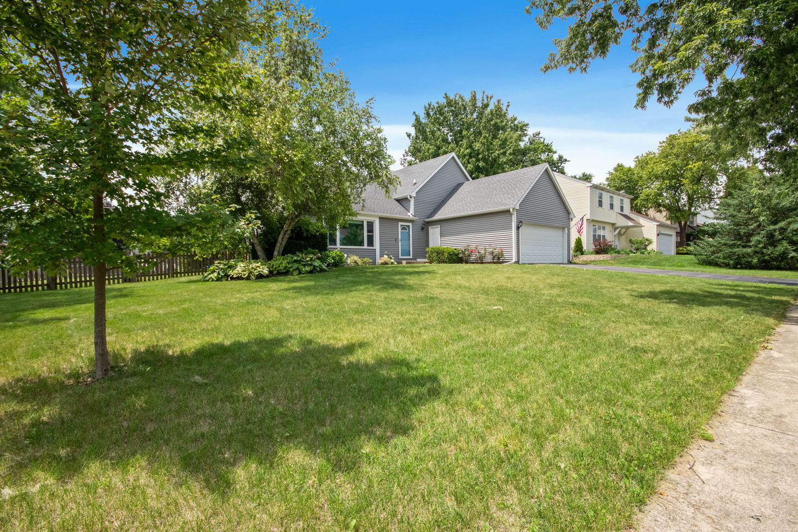 2201 Pontiac Circle Property Photo 4