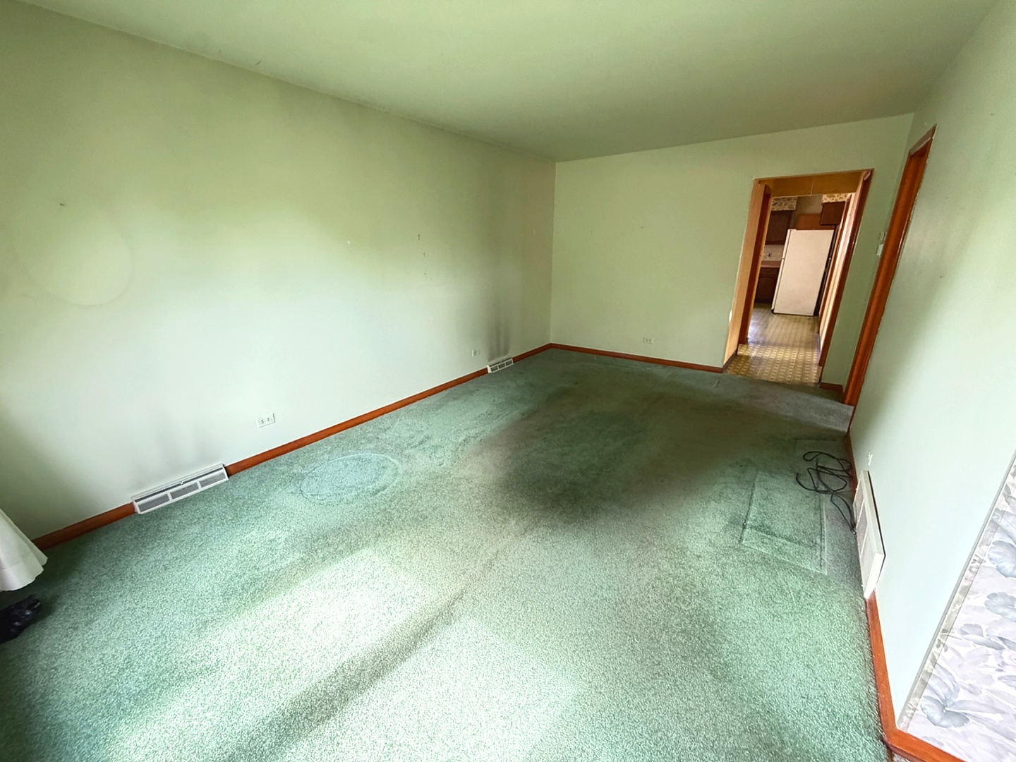 12850 S Commercial Avenue Property Photo 7