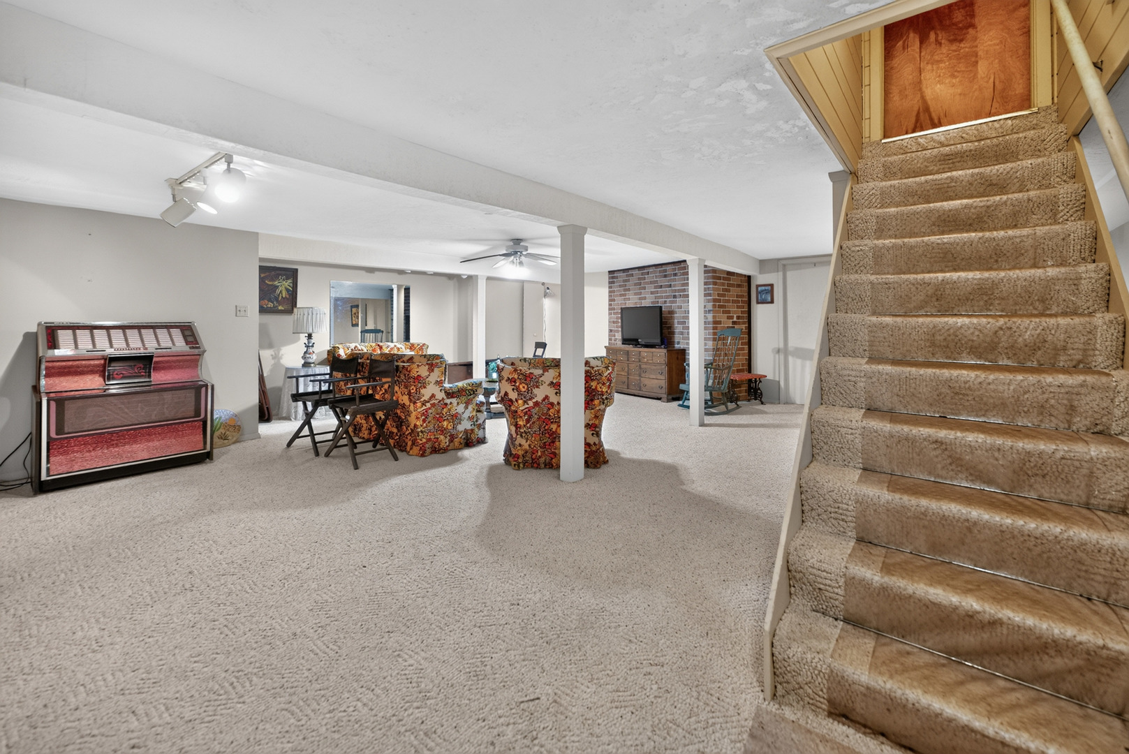 511 N Woodland Drive Property Photo 49