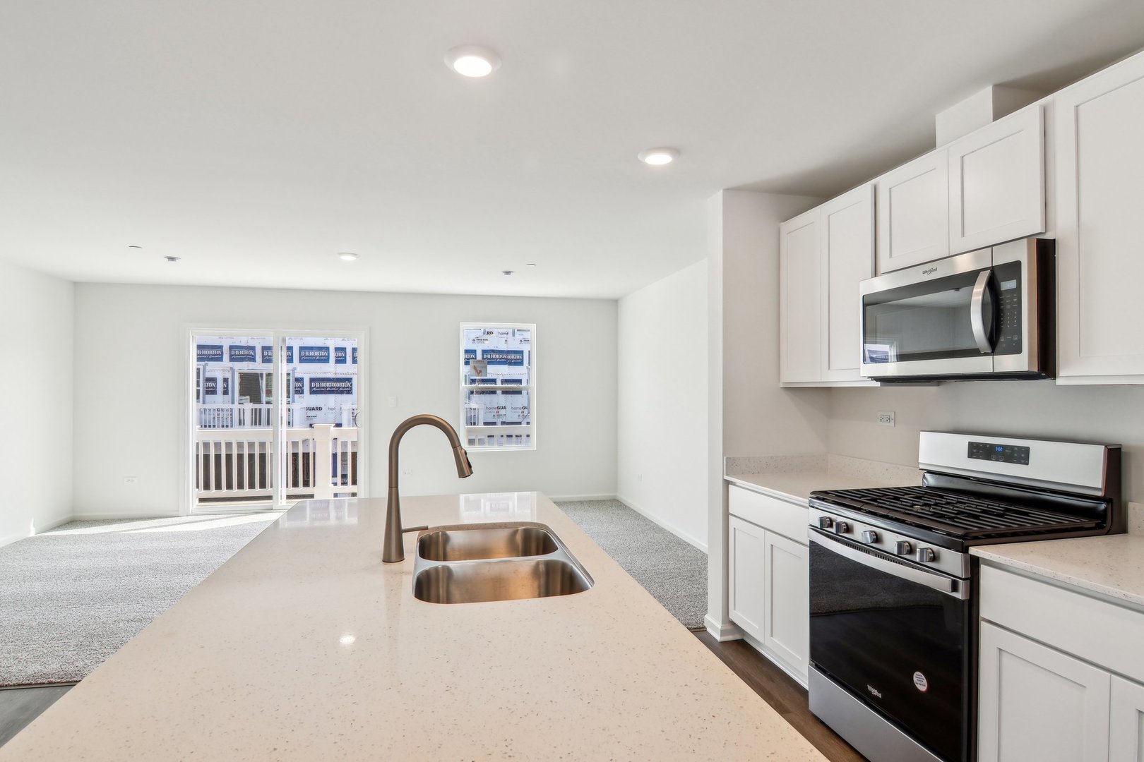 17394 Ulster Drive Property Photo 6