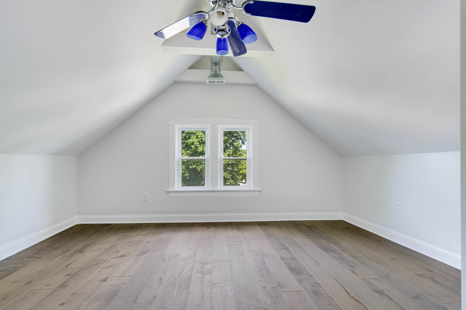 12851 Clinton Street Property Photo 21
