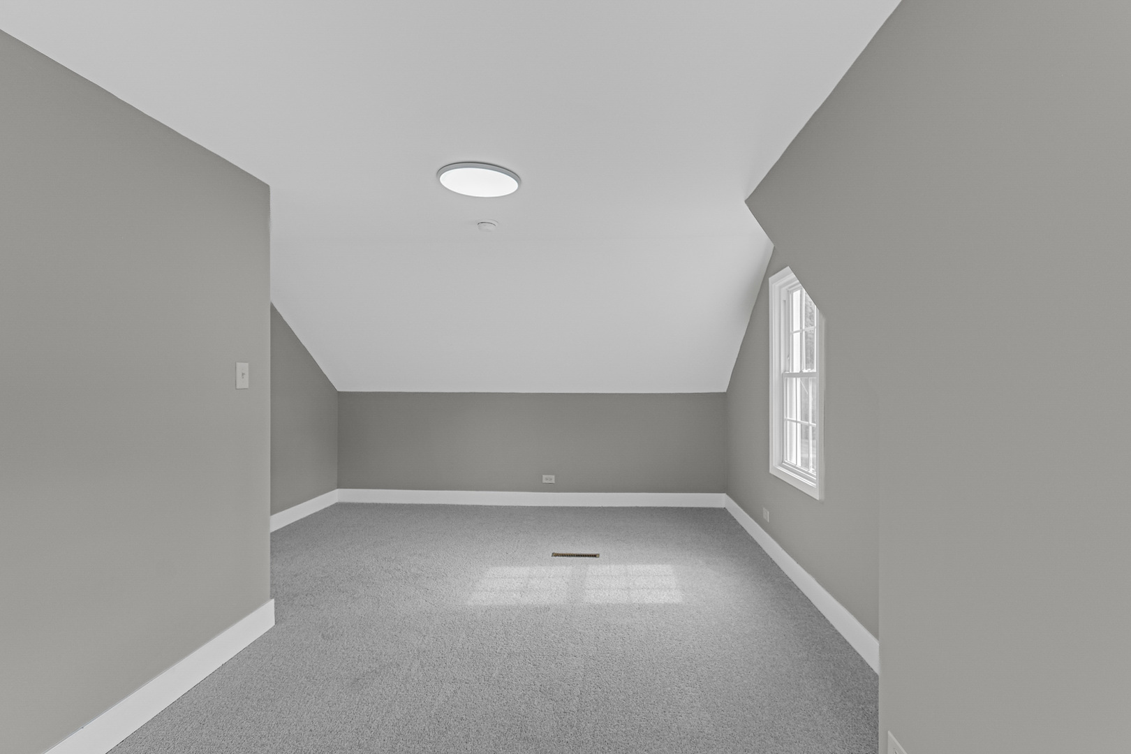 3846 217th Street Property Photo 16