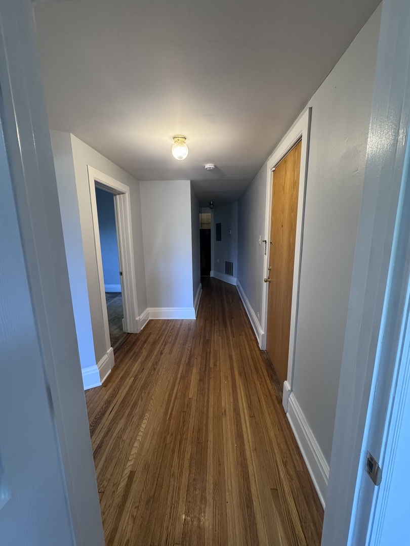 4358 W Washington Boulevard 204 Property Photo 9