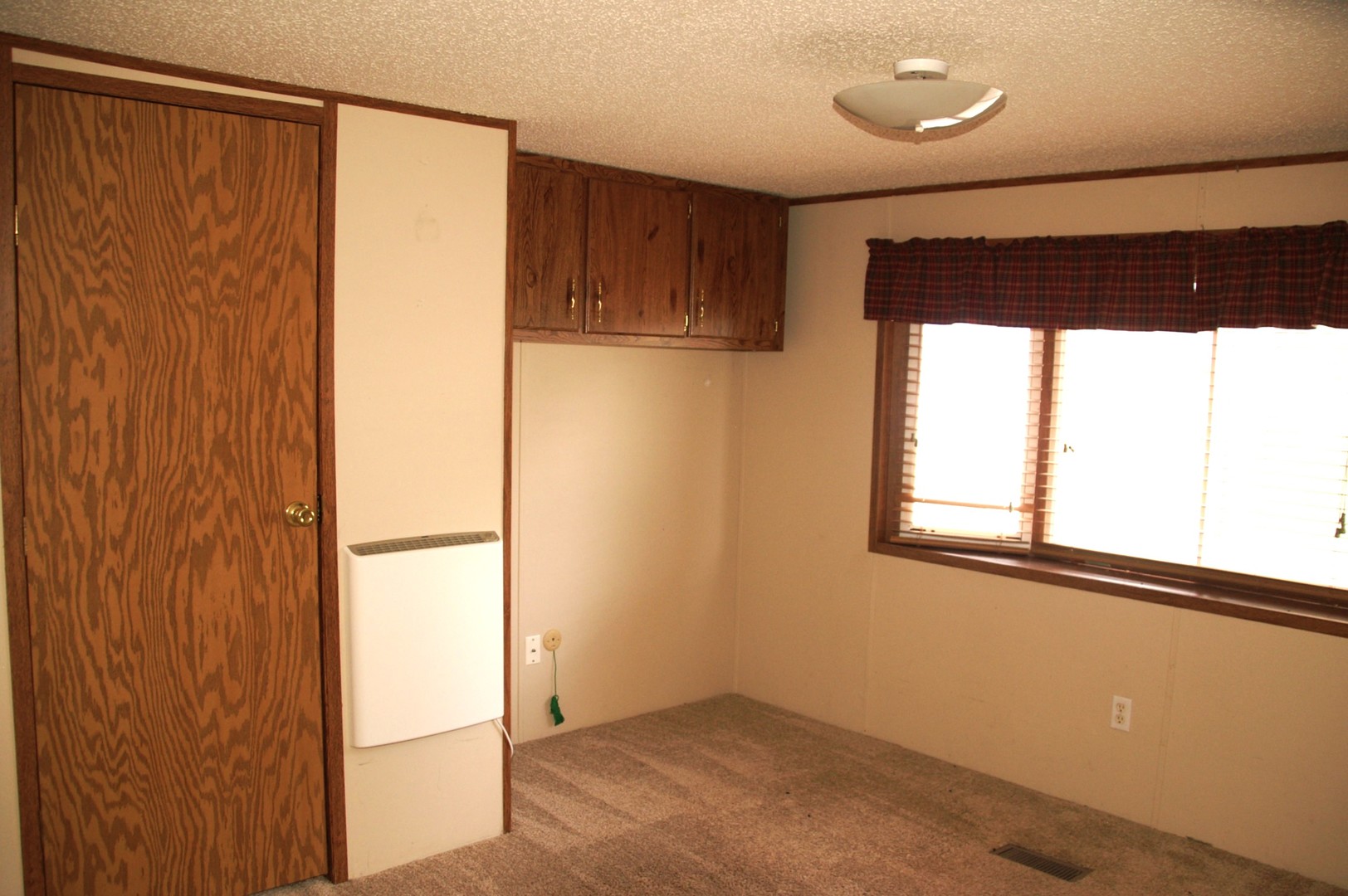 1332 Douglas Avenue 84 Property Photo 6