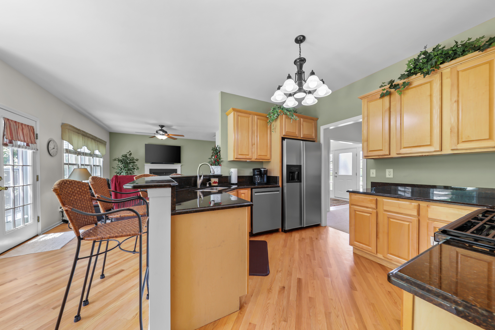 1223 Fox Run Drive Property Photo 10