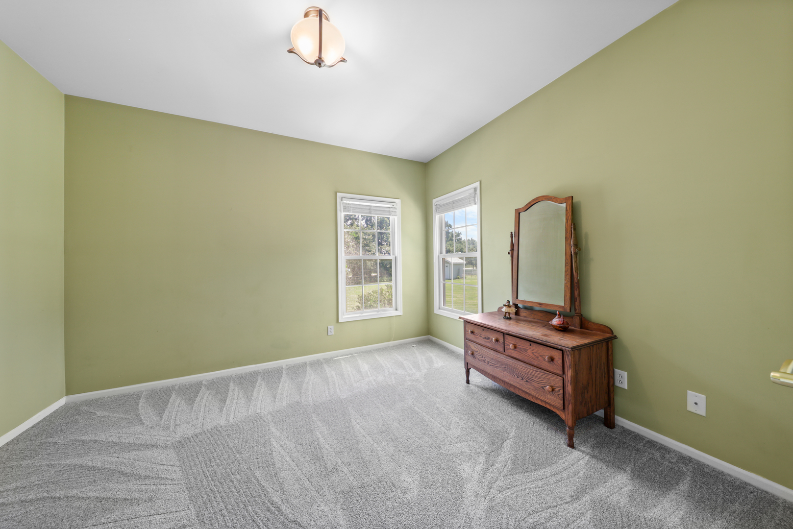 1223 Fox Run Drive Property Photo 13