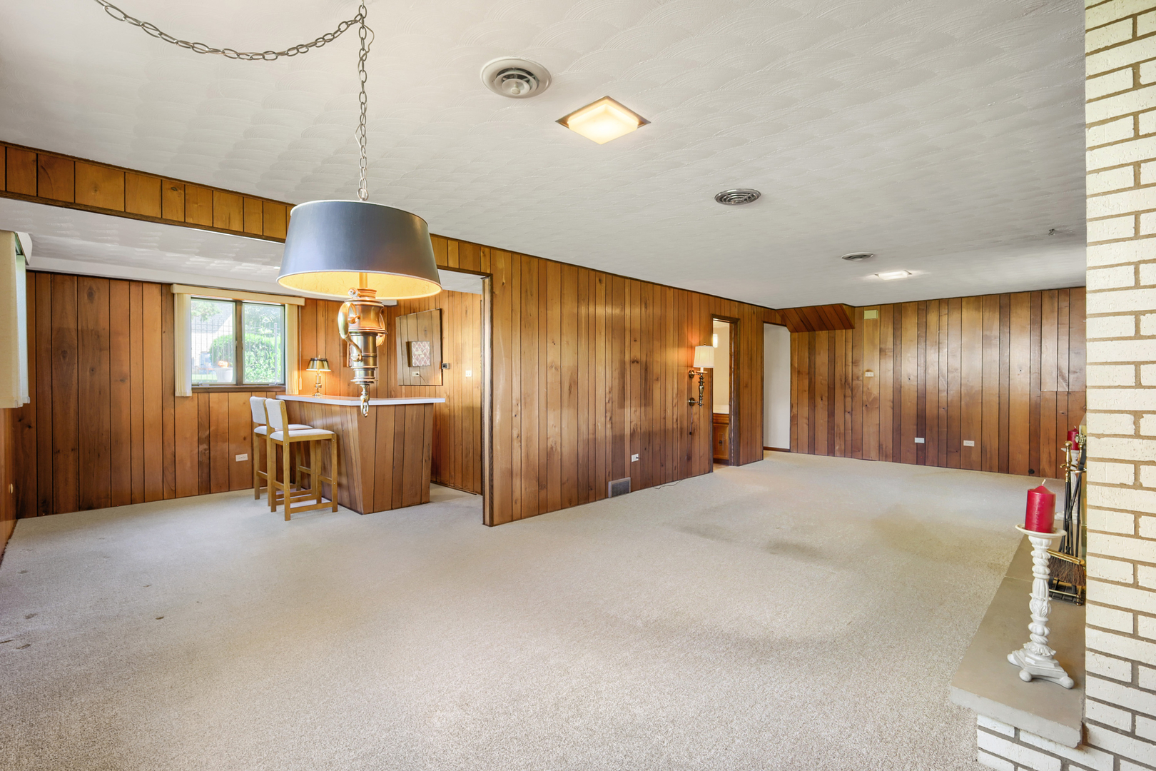 2630 Somerset Drive Property Photo 8