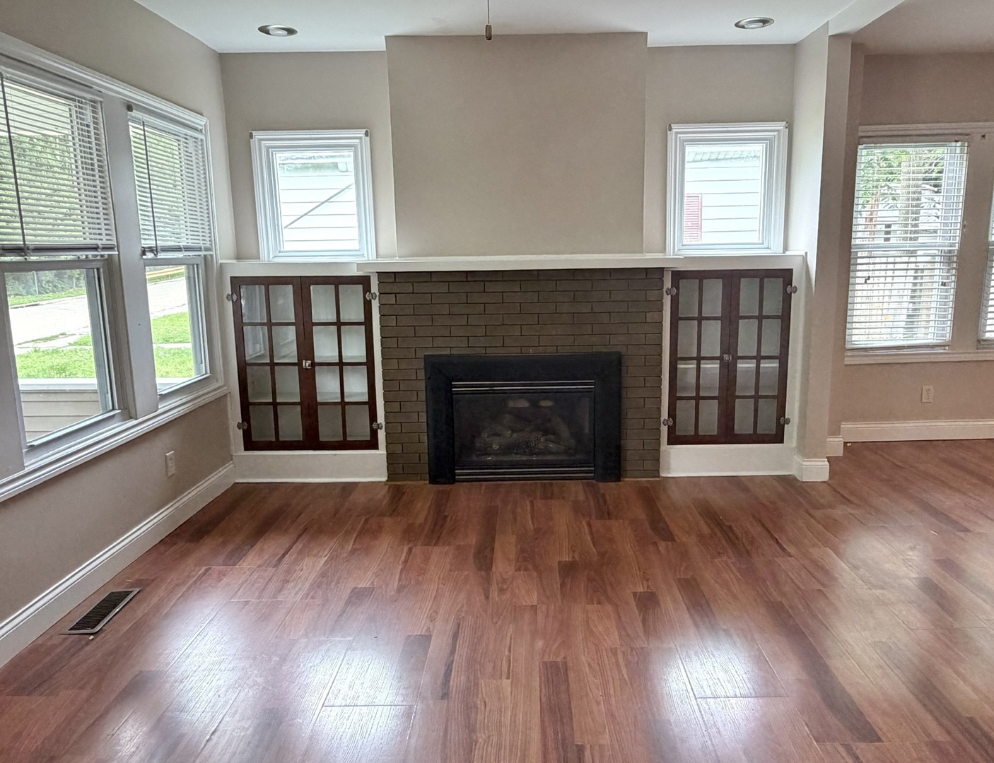 25 Westclox Avenue Property Photo 6