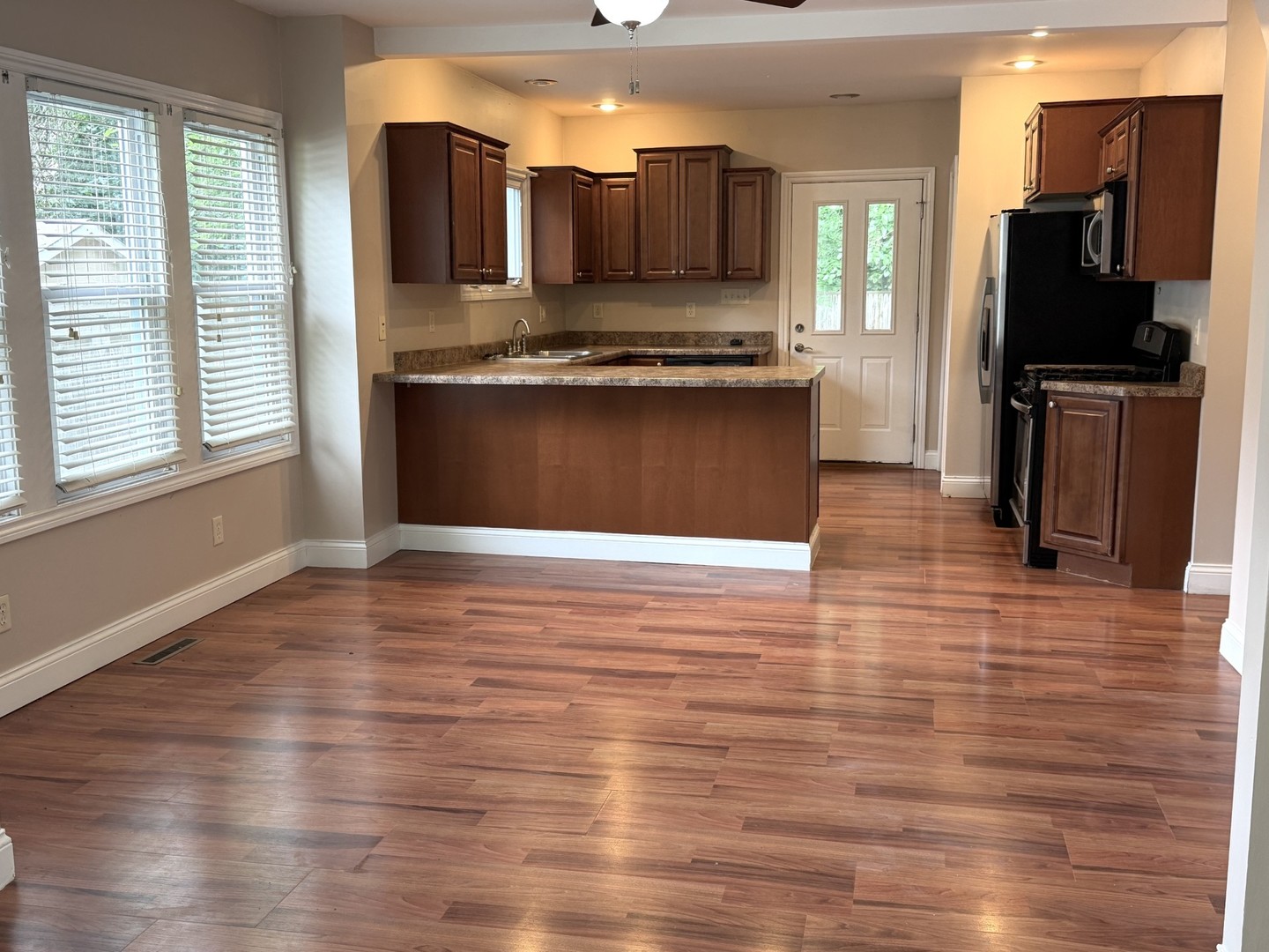 25 Westclox Avenue Property Photo 9