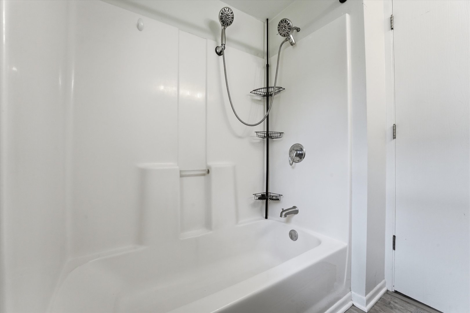 23016 W Lakeview Avenue Property Photo 17
