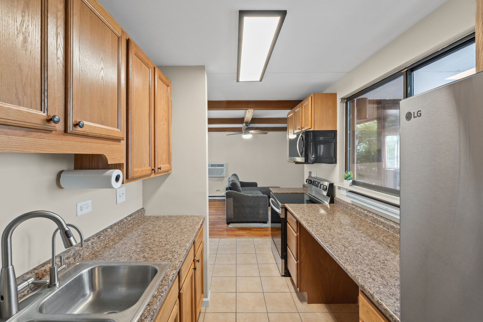 342 W Miner Street 1a Property Photo 8