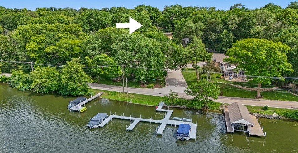 109 Wood Drive Property Photo 3