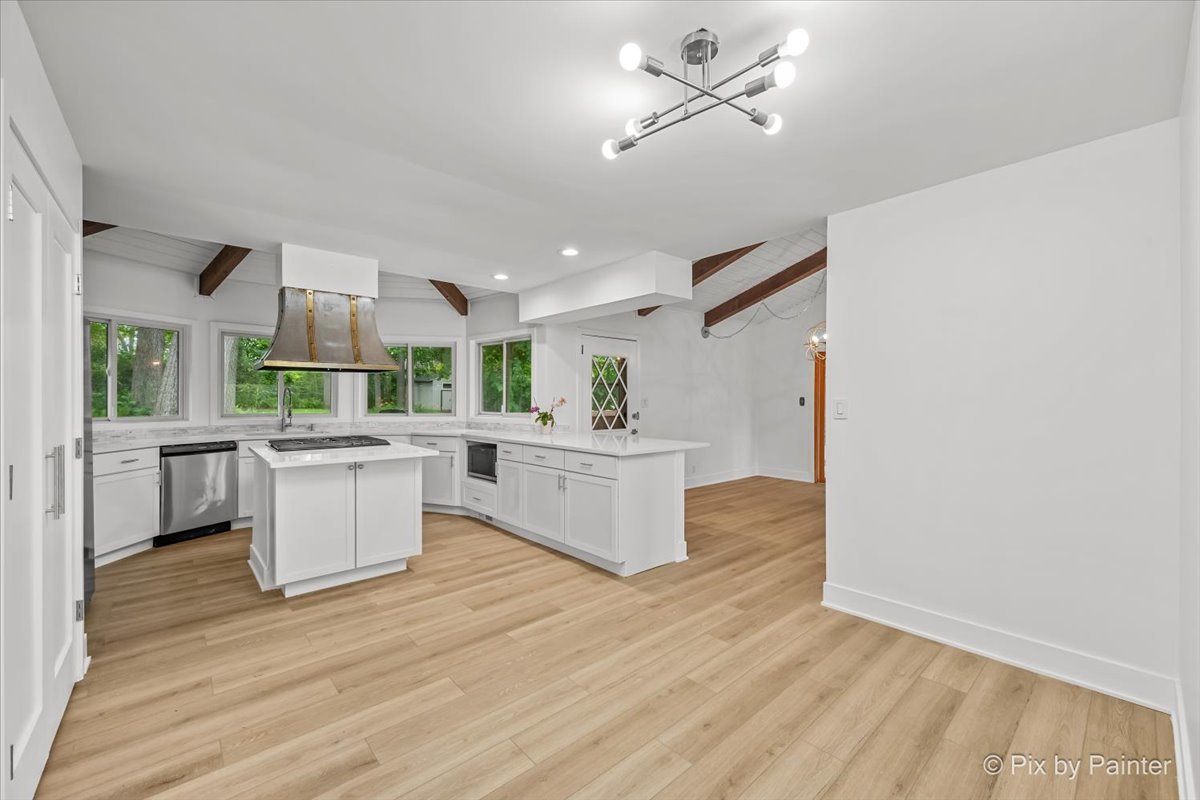 109 Wood Drive Property Photo 11