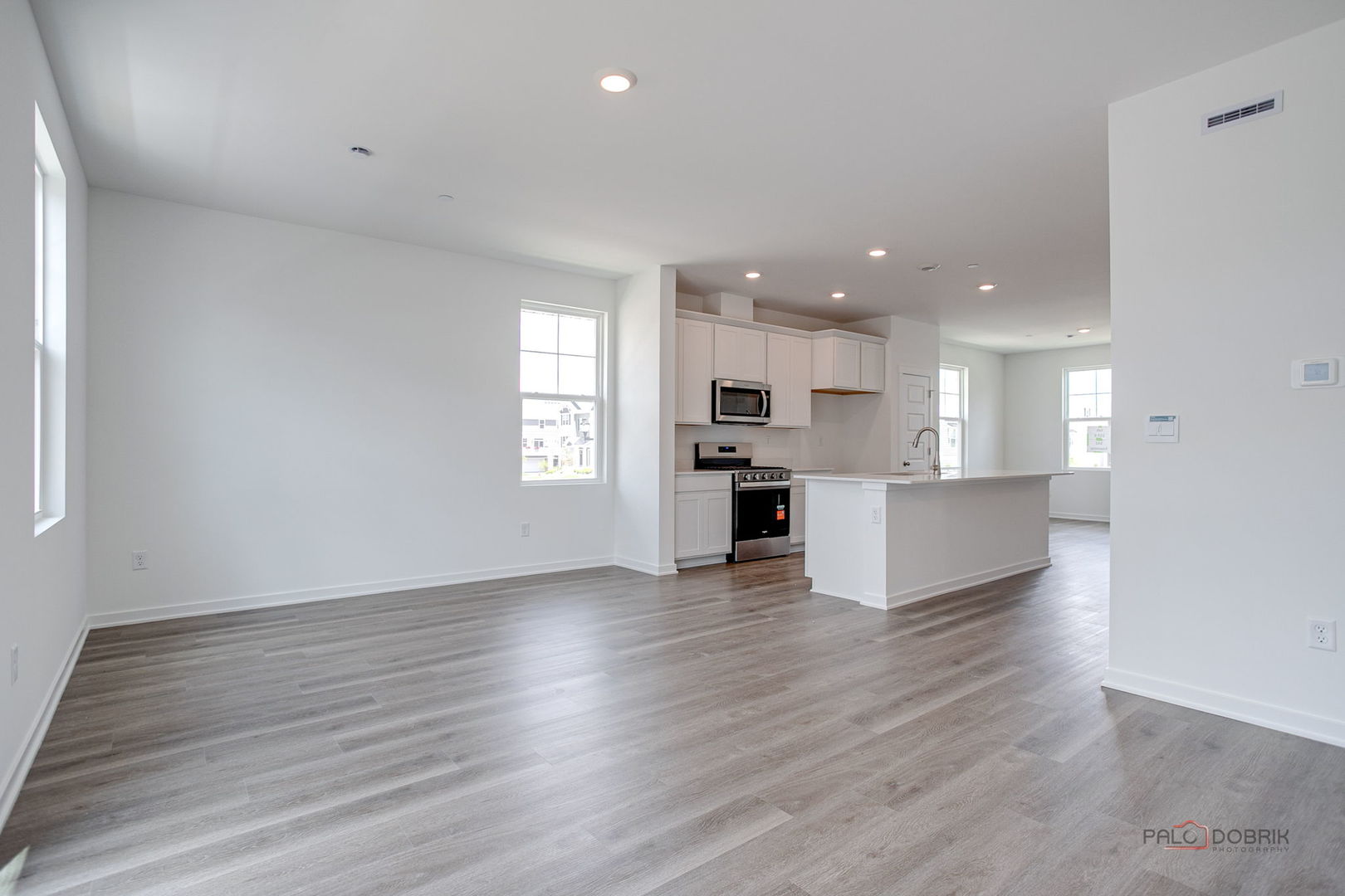 541 Yosemite Way Property Photo 10