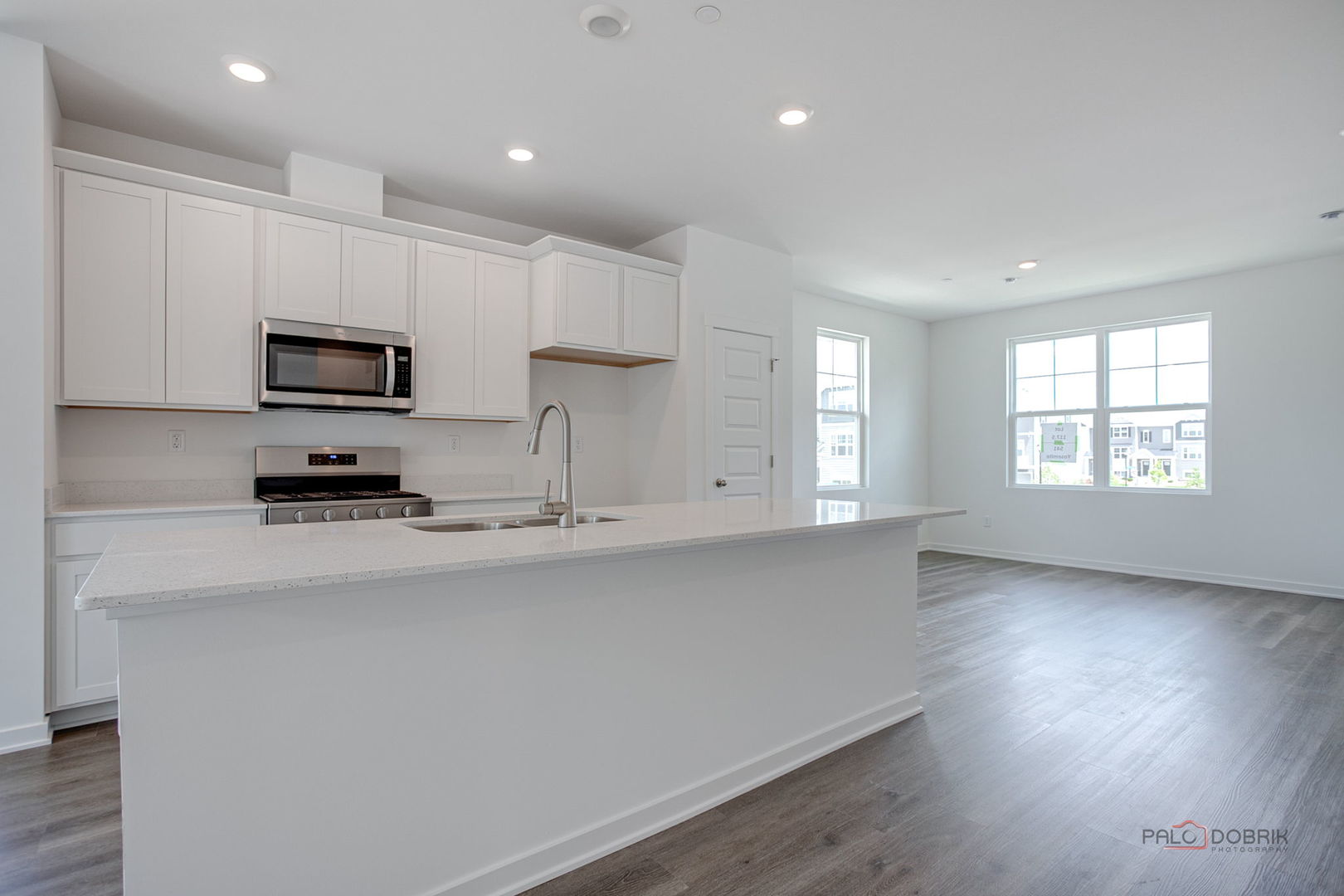 541 Yosemite Way Property Photo 11