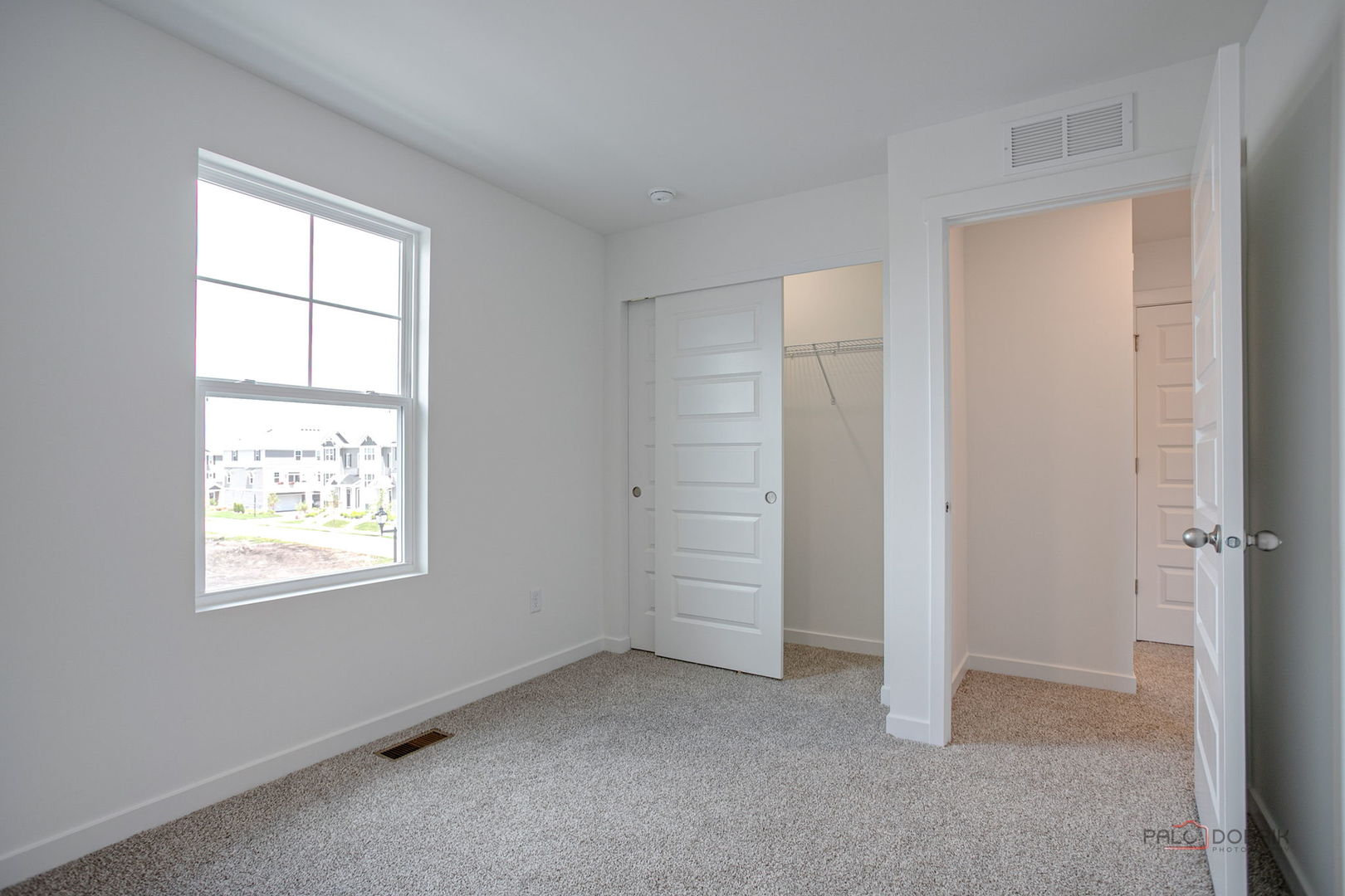541 Yosemite Way Property Photo 16