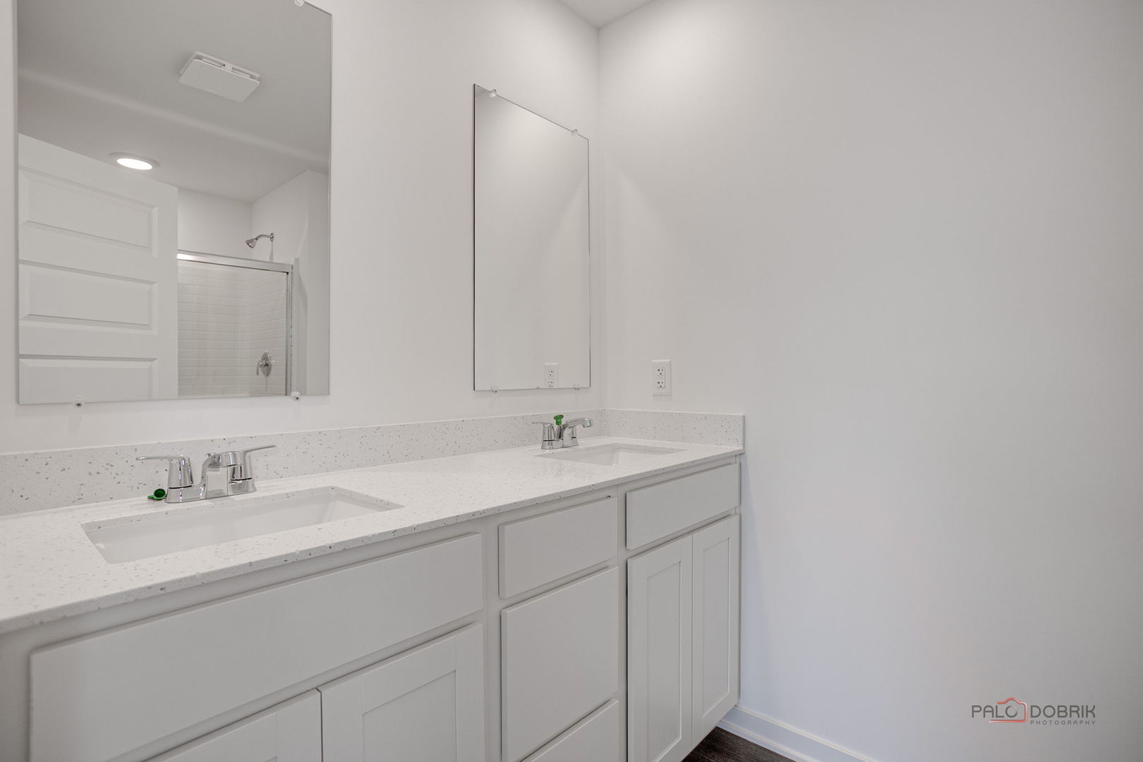 541 Yosemite Way Property Photo 17