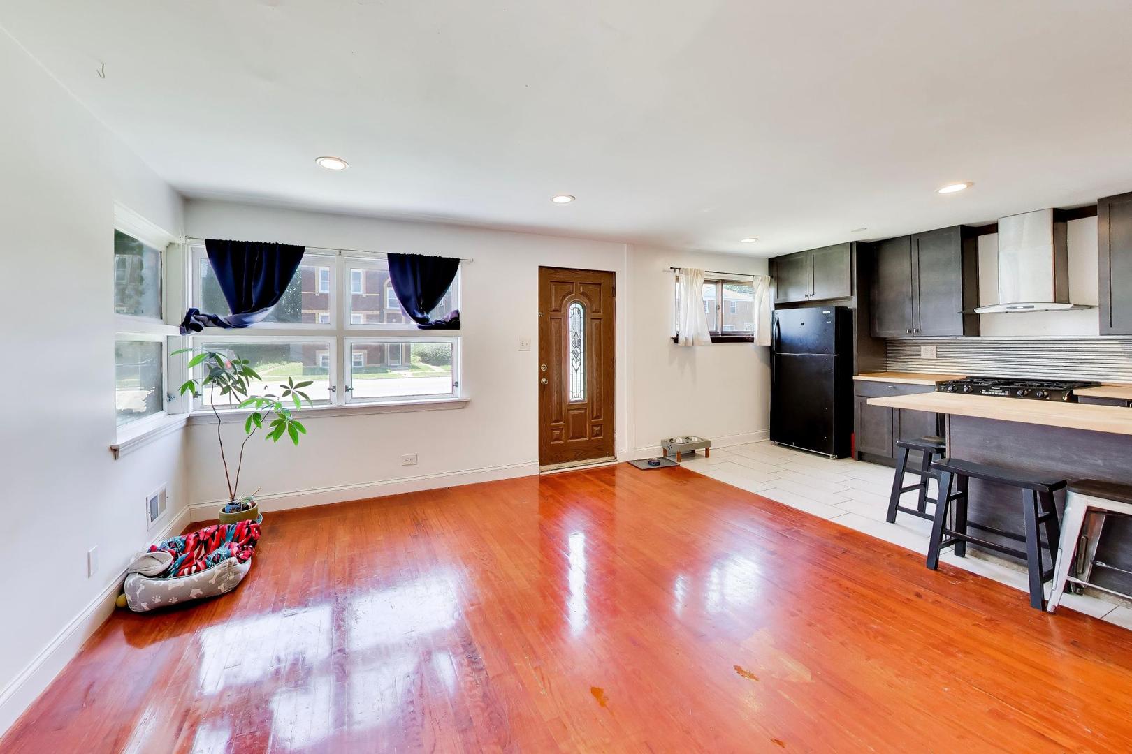 12691268 Property Photo 5