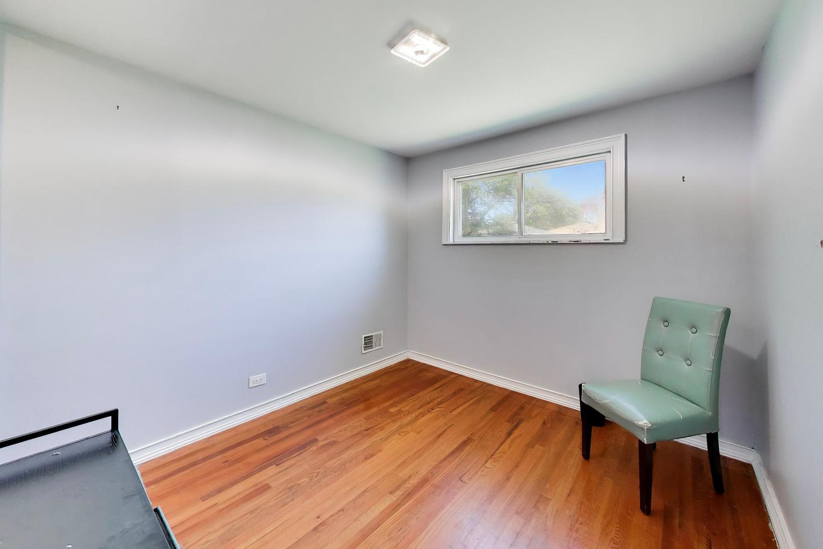 12691268 Property Photo 13