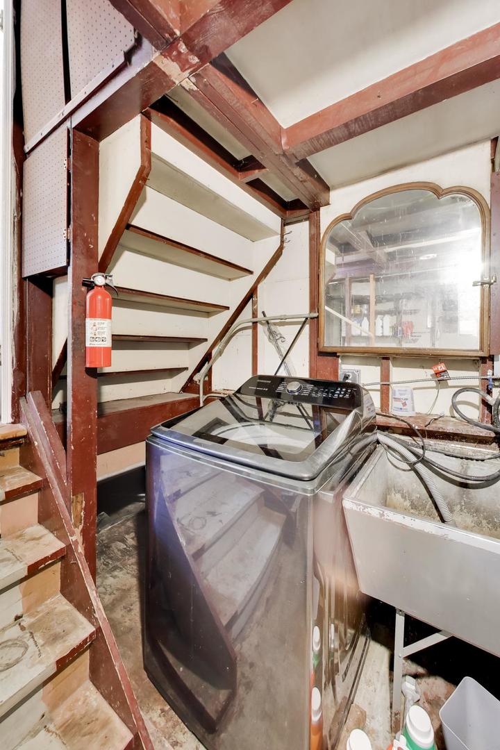 12691268 Property Photo 18
